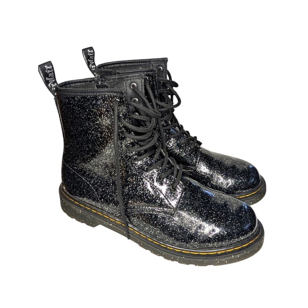 Dr. Martens Women Shoes, Black Patent Leather-Like Speckled Combat Boots, Sz 7